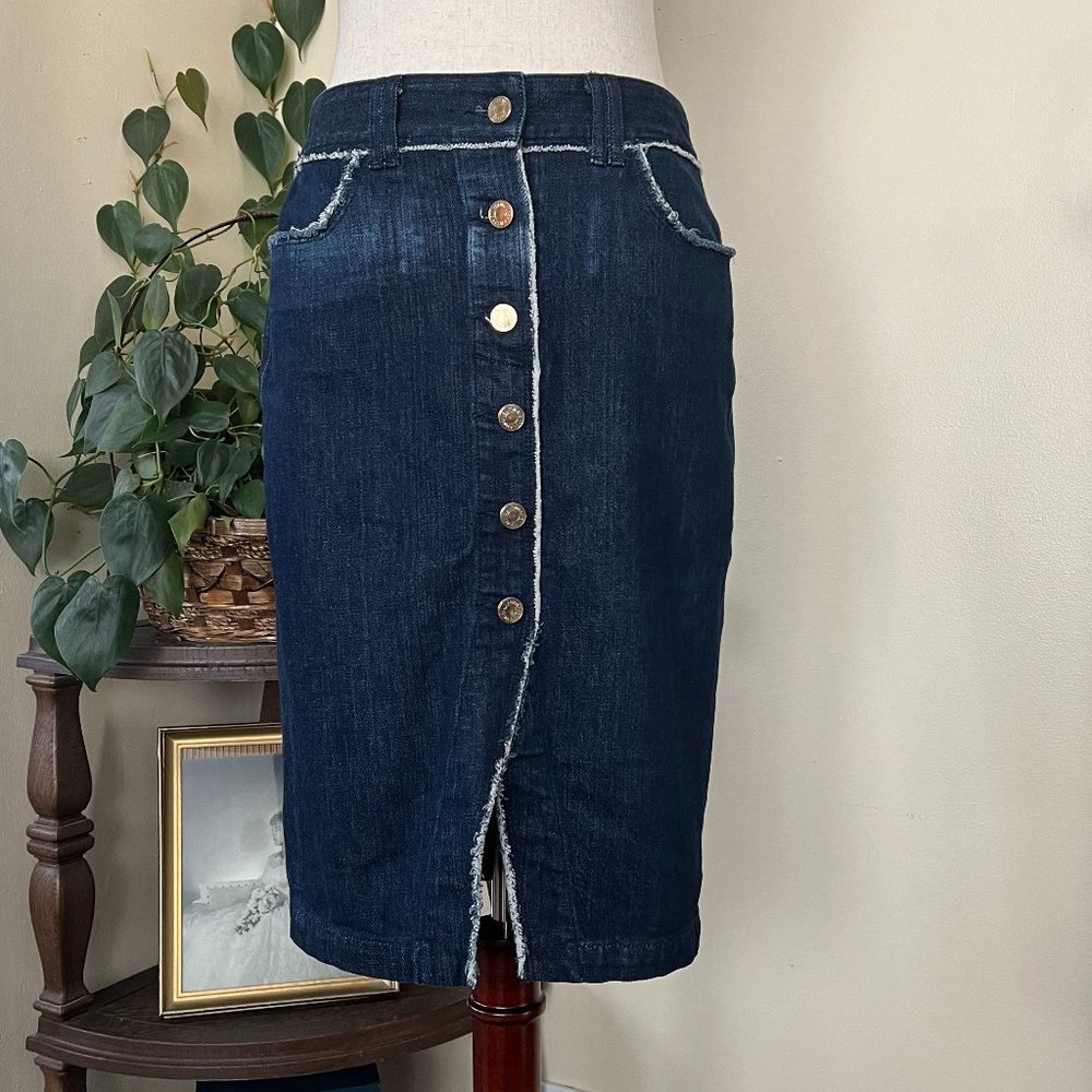 7 for All Mankind Button Down Raw Edge Denim Pencil Skirt sz 26
